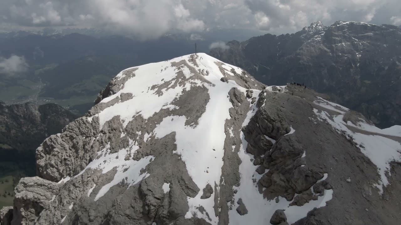 A walk through the Dolomites